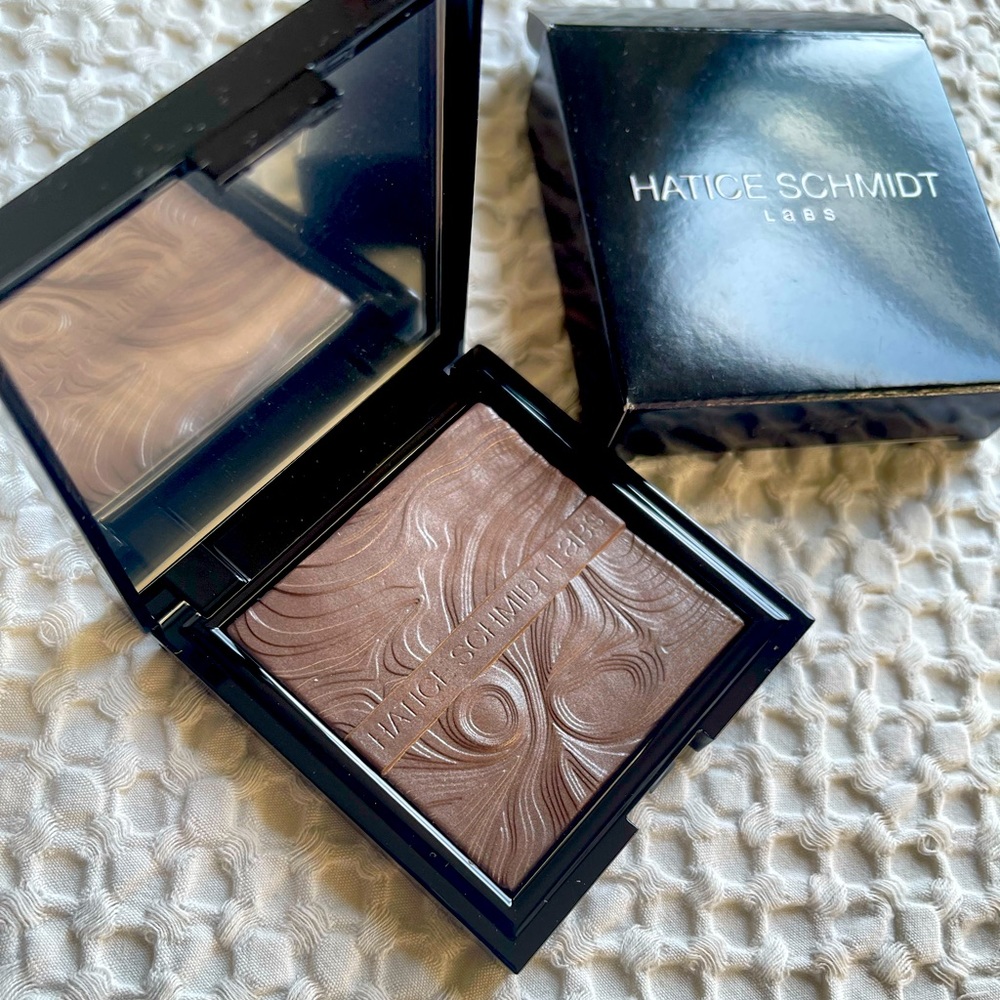 Bronzer Hybrid Tech